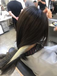 -东秀护肤造型