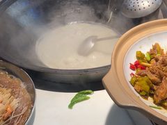 -陈大锅·岳阳鱼馆·地道岳阳菜(美食街店)