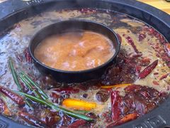 -黄潇洒老火锅(九眼桥宏济巷店)