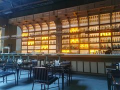 -洛缦音乐餐厅(工业展览馆万象城店)