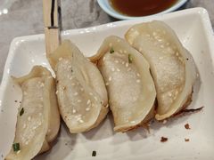 -小姜锅贴(凤凰街店)