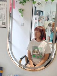 -东方美妍小鹏造型