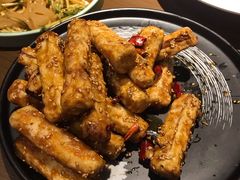 那年秋天的茄子-梧桐树下(云锦世家店)