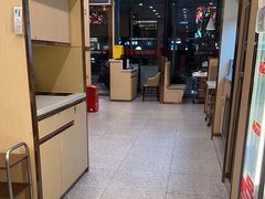 -七欣天香辣蟹火锅(闵行浦江欢乐颂店)