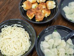 -赵宝美煎包店