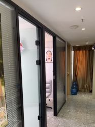 -咪咪专业脱毛连锁机构