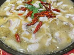 酸菜鱼-庄老幺火锅(娄山关路店)