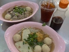 -榮泰米粉湯(Left Shop)