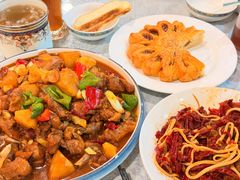 -汗腾格里·风味餐厅(新疆驻京办店)