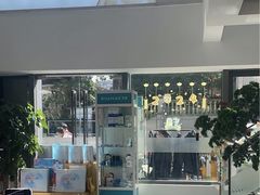 -维乐口腔医院(星海湾分院)