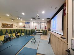 -亲亲袋鼠托育早教·思维专注力·棕熊英语(鼓楼恒力城店)