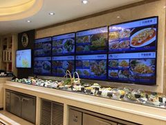 自助取餐区-品海楼·大连海胆锅贴馆(东港店)