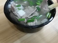 -牛师傅广式药膳牛骨汤美食(江南西店)