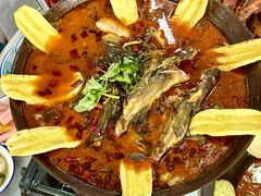 -丹水桥地锅鱼·翘嘴鲌·地方特色全鱼宴(丹江口大坝店)