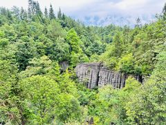 -梭布垭石林景区