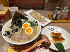 黄金招牌面-无敌家现熬骨汤拉面(颐堤港店)