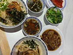-鲁达面馆本帮风味(共康东路店)