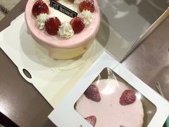 -皇冠幸福里动物奶油生日蛋糕(汉口北店)