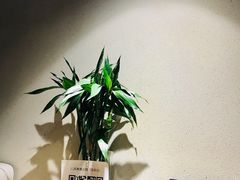 -八月美食小馆(银泰城总店)