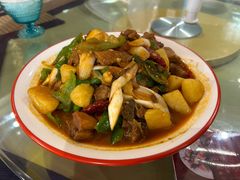 -丝路天山酒店(国际大巴扎店)