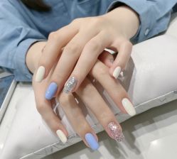 -MONICA BOX美甲美睫