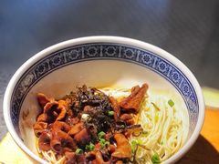 -沪西老弄堂面馆(定西路店)