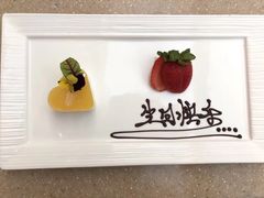 -亮马河饭店翠雅咖啡厅