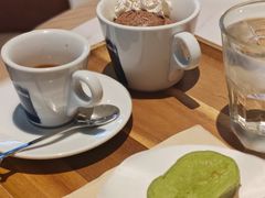 -LAVAZZA拉瓦萨咖啡(中航城君尚购物中心店)