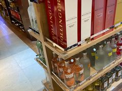 -日上免税店(三径路t3店)