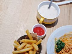 -菲滋意式餐厅(临平万达店)