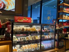 -星巴克(青岛火车北站候车大厅店)