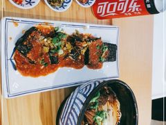 -霸蛮湖南菜·牛肉粉(荣京西街店)