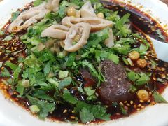 -朱大嘴肥肠血旺(福字街店)