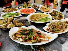 -覃记海鲜美食餐厅