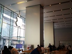 -Apple零售店(华贸购物中心店)