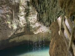 -龙水峡地缝景区