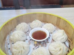 鲜虾猪肉小笼包-老上海里弄味道(知春路店)