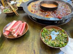 -黄潇洒老火锅(九眼桥宏济巷店)