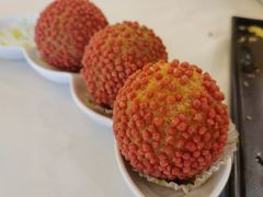 脆皮流心球-稻香酒家·33年老字号·港式粤菜(富邦中心店)