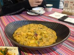 -香巴拉云南餐厅(华莱坞店)