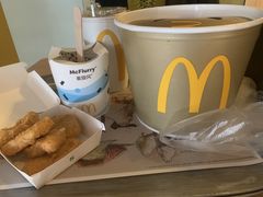 -麦当劳(龙洞店)
