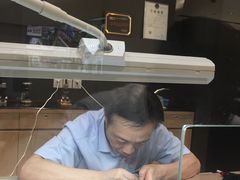 -亨得利钟表商店