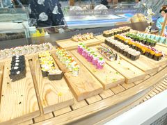 -圣罗巴甄选自助(麦凯乐店)