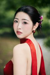 -花里花间摄影工作室