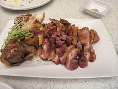 -肥仔文澳门猪骨煲(南京西路店)
