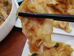 -东北风味思缘食府(对湖路店)