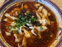 -雷祖芳老妈蹄花店
