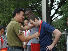 -上海市民办金苹果学校