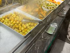 -金马门国际美食百汇(珞喻路店)
