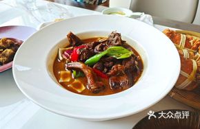 Braised Old Goose with Rural Flavor